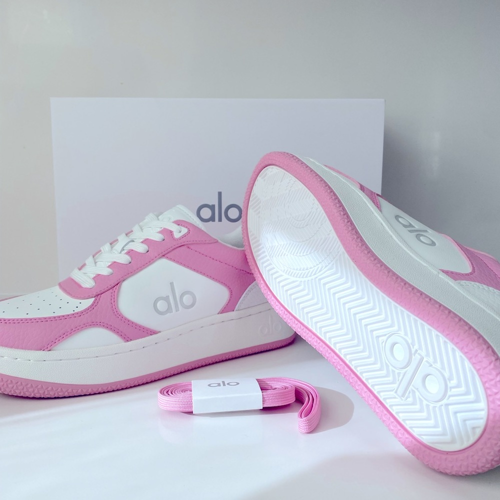 Alo x 01 Classic Sneaker